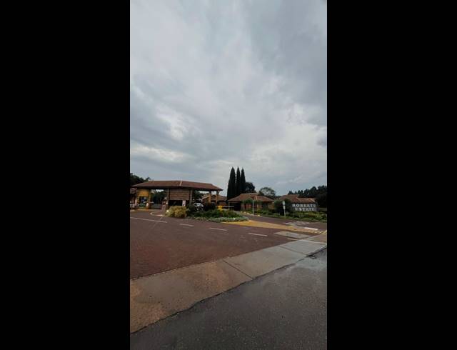 600M² VACANT LAND FOR SALE IN ROBERTS ESTATE
